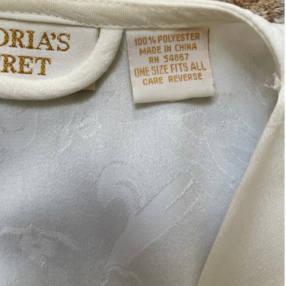 Victoria’s Secret Vintage Ivory Satin Robe | Kimono Style, Bridal, Gold Label OS - Picture 3 of 5